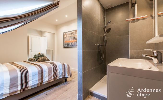4-Sterne-Villa für 15 Personen in Gesves mit Innenschwimmbad