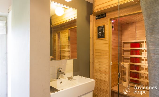 Hübsches Ferienhaus mit Sauna und Swimmingpool zur Vermietung in Gesves