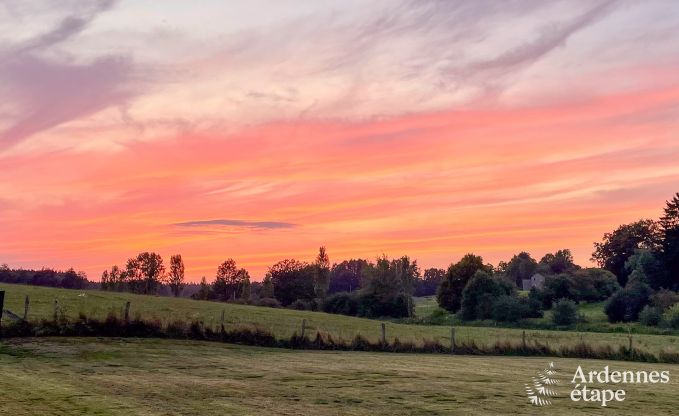 Authentisches Ferienhaus in Gouvy fr 15 Personen, mit 6 Schlafzimmern und Privatgarten