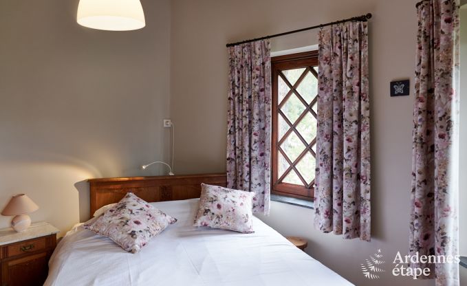 Gerumiges Ferienhaus fr 14 Personen mit 5 Schlafzimmern, 4 Badezimmern und groem Privatgarten in Hamoir, Ardennen