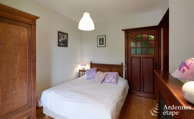 Gerumiges Ferienhaus fr 14 Personen mit 5 Schlafzimmern, 4 Badezimmern und groem Privatgarten in Hamoir, Ardennen