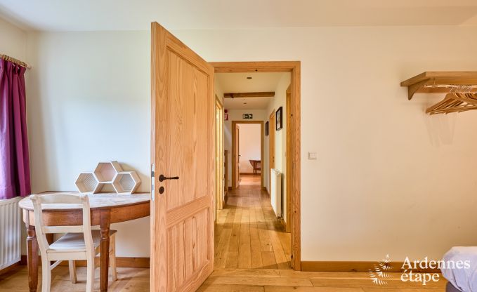 Gem�tliches Ferienhaus in Havelange f�r 10 Personen mit Garten und Holzofen in der Condroz