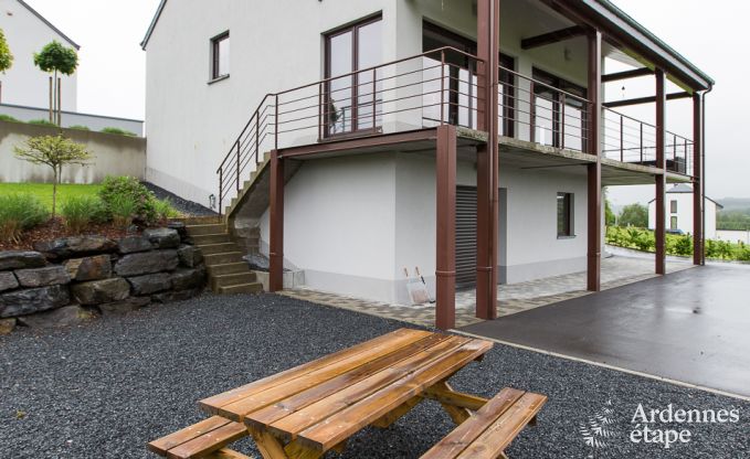 Modernes Ferienhaus mit Balkonen für 9 Personen in Herbeumont