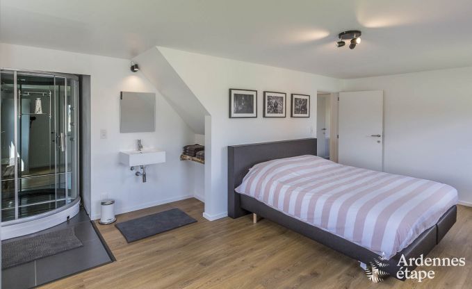 Moderne und komfortable Villa für 9 Personen in Houffalize