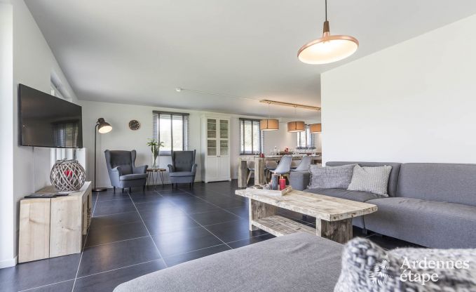 Moderne und komfortable Villa für 9 Personen in Houffalize