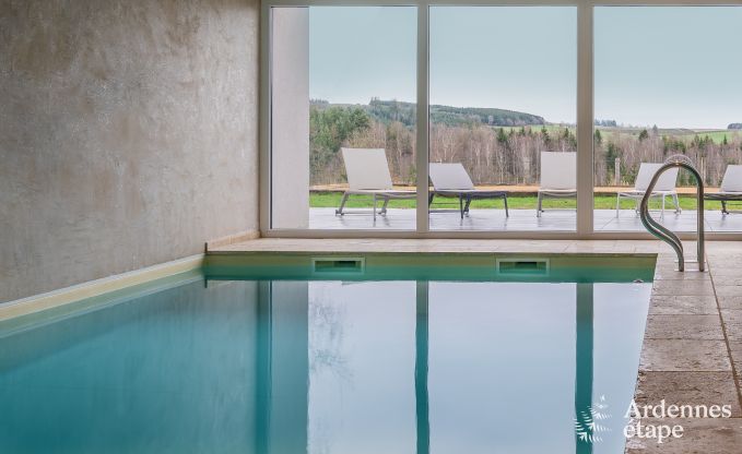 Luxusvilla in Houffalize: Unterkunft fr 18 Personen mit Pool, Sauna und privatem Garten in den Ardennen