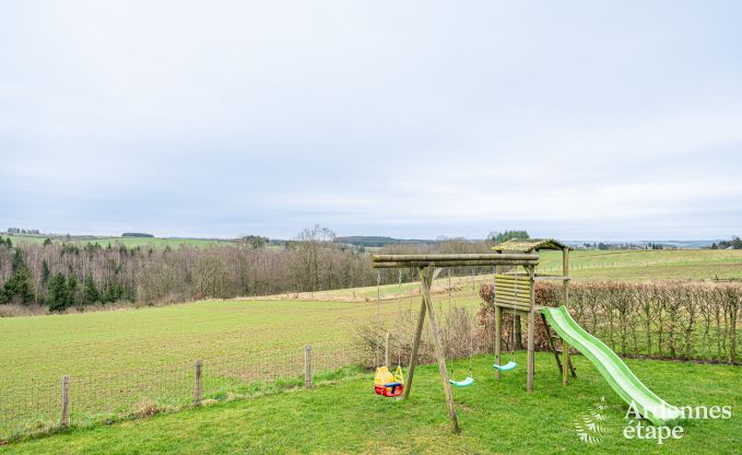 Luxusvilla in Houffalize: Unterkunft fr 22 Personen mit Pool, Sauna und Garten in den Ardennen