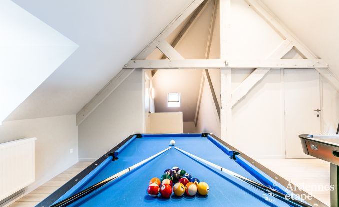 Luxusvilla im Herzen von Houffalize: Ferienhaus f�r 24 Personen mit Sauna, Jacuzzi und Spielzimmer in den Ardennen