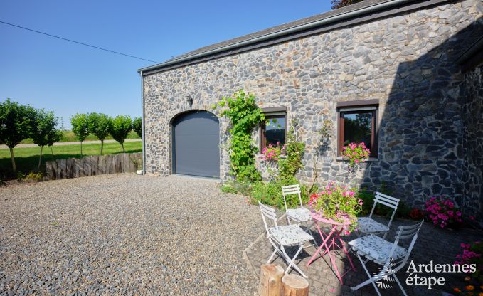 Moderne Ferienwohnung in La-Roche-en-Ardenne mit Garten und Terrasse