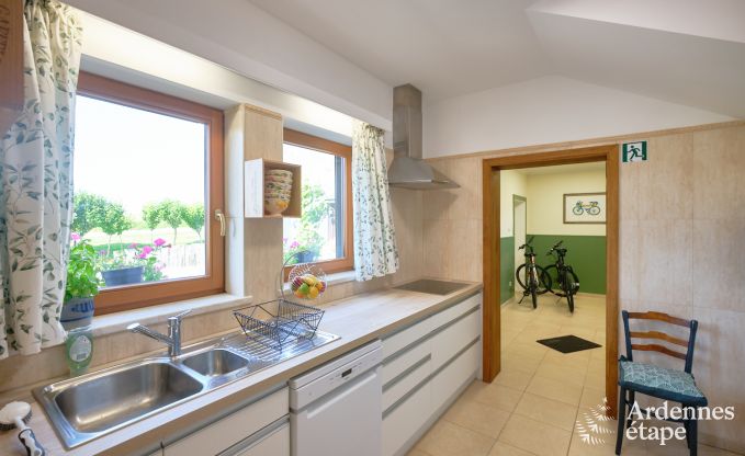 Moderne Ferienwohnung in La-Roche-en-Ardenne mit Garten und Terrasse