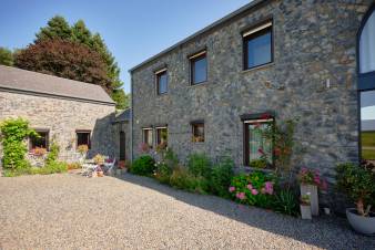 Moderne Ferienwohnung fr 4 Personen in La Roche-en-Ardenne mit Garten und Terrasse