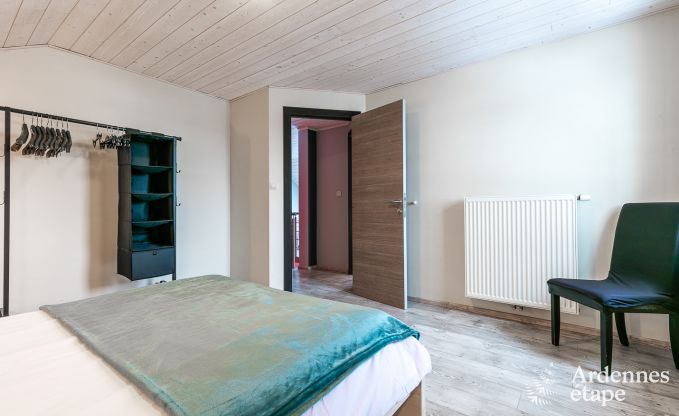 Geräumiges und komfortables Ferienhaus für 8 Personen in La Roche
