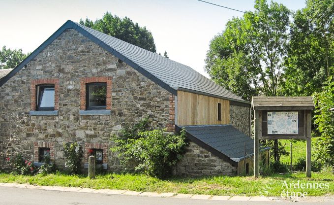 Einladendes Ferienhaus für 8 Personen in La Roche-en-Ardenne