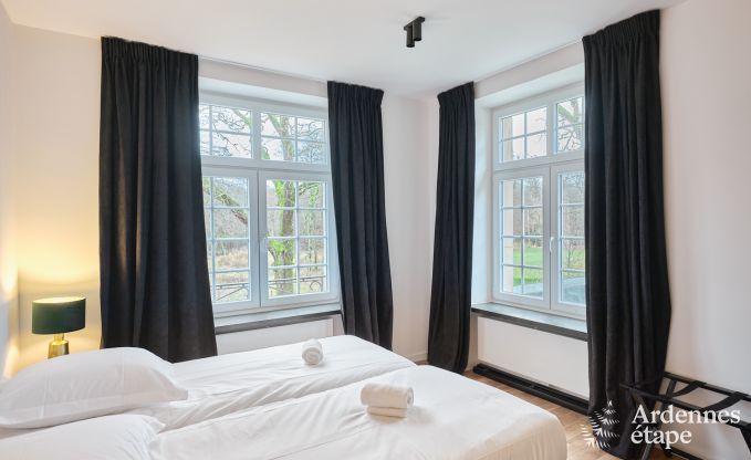 Schloss in Libin: eleganter Aufenthalt f�r 40 Personen mit umfangreichen Annehmlichkeiten