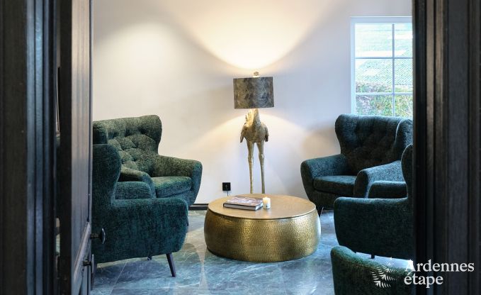 Schloss in Libin: eleganter Aufenthalt f�r 40 Personen mit umfangreichen Annehmlichkeiten