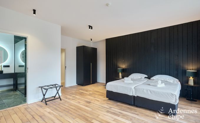 Schloss in Libin: eleganter Aufenthalt f�r 40 Personen mit umfangreichen Annehmlichkeiten