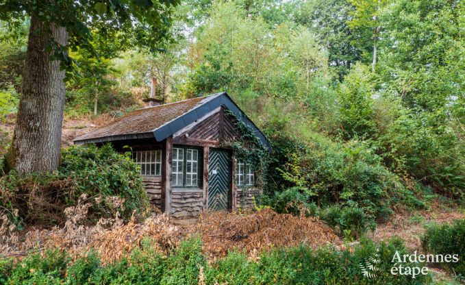 Schloss in Libin: eleganter Aufenthalt f�r 40 Personen mit umfangreichen Annehmlichkeiten