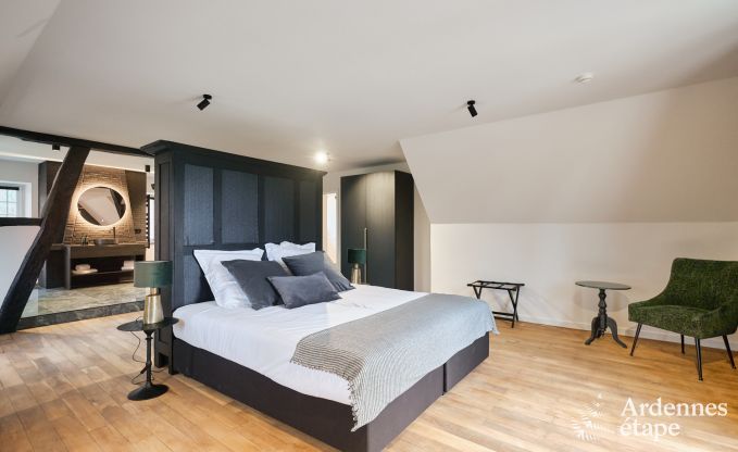 Schloss in Libin: eleganter Aufenthalt f�r 40 Personen mit umfangreichen Annehmlichkeiten