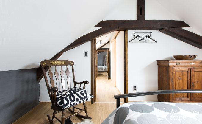 Ger�umiges Ferienhaus f�r 9 Personen in Libramont-Chevigny mit Privatgarten und Terrasse mit Aussicht