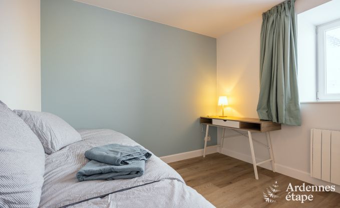 Chalet in Libramont: ger�umiges Ferienhaus f�r 20 Personen mit Spielzimmer, Garten und Grill in den Ardennen