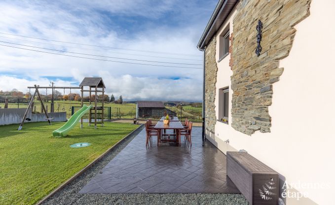 Kinderfreundliches Ferienhaus in Libramont fr 22 Personen mit Garten und Spielzimmer