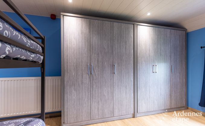 Kinderfreundliches Ferienhaus in Libramont fr 22 Personen mit Garten und Spielzimmer