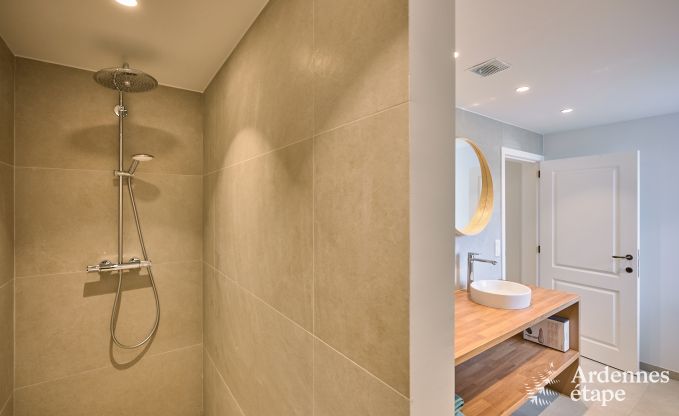 Ferienhaus in Libramont fr 8 bis 10 Personen mit Spielzimmer, Terrasse und Garten in den Ardennen