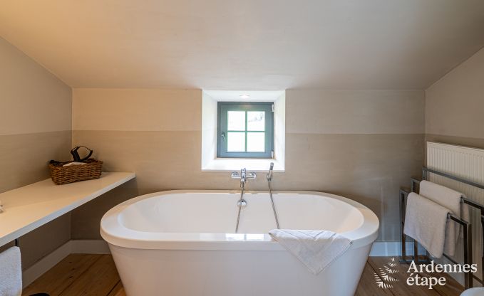 Charmantes und stilvolles Bauernhaus fr 14 Personen und 2 Hunde in Manhay