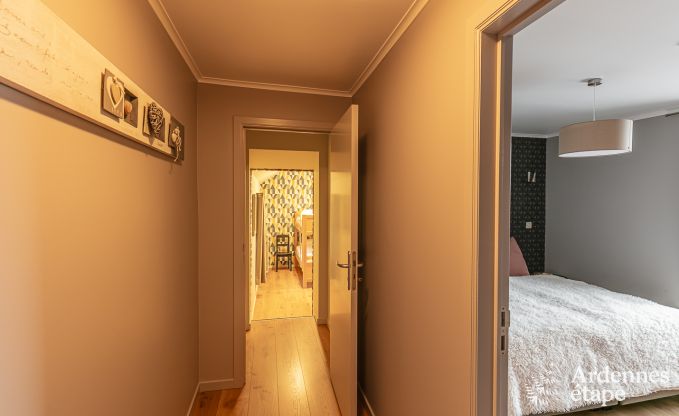 Ferienhaus mit Sauna und Spielen Manhay 20 Pers. Ardennen Wellness