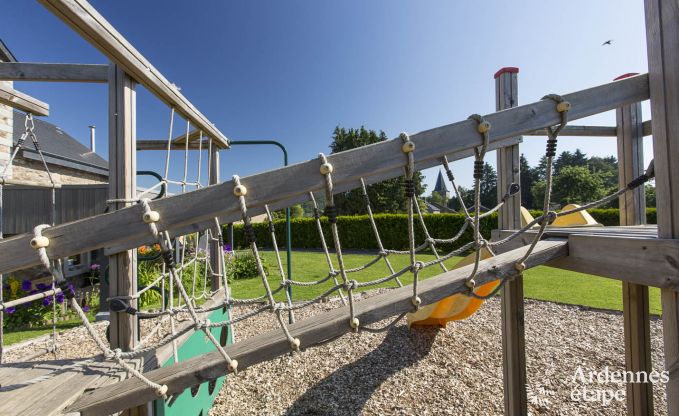 Ferienhaus mit Sauna und Spielen Manhay 20 Pers. Ardennen Wellness