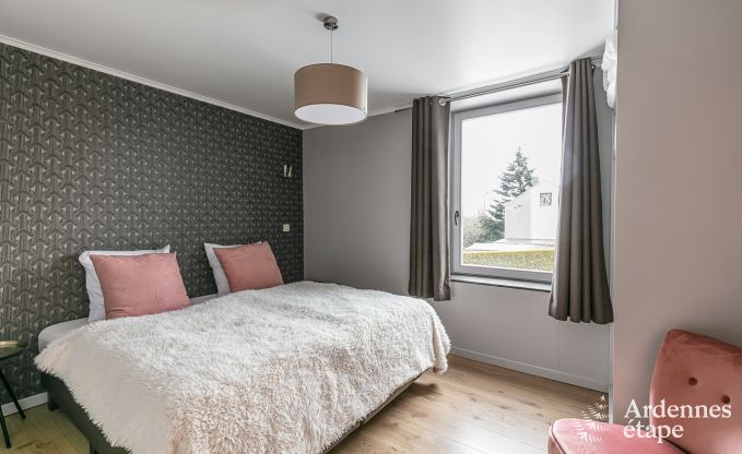 Ferienhaus mit Sauna und Spielen Manhay 20 Pers. Ardennen Wellness