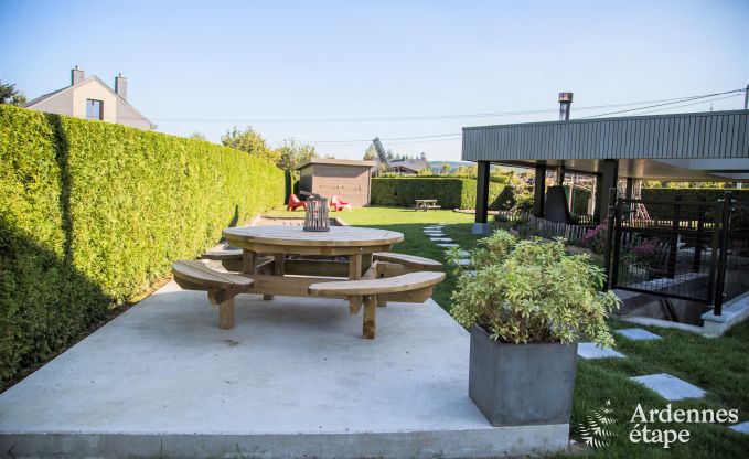 Ferienhaus mit Sauna und Spielen Manhay 20 Pers. Ardennen Wellness