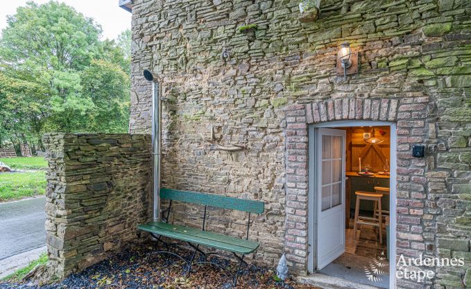 Originelles und gem�tliches Ferienhaus f�r 2 Personen in Manhay mit privater Terrasse und Holzpelletkamin