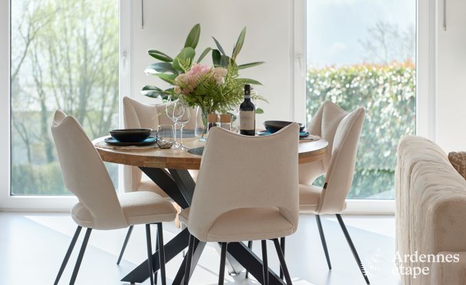 Romantisches Ferienhaus in Marchin fr 2 Personen mit privatem Wellnessbereich und herrlichem Ausblick