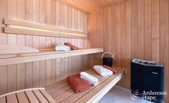 Romantisches Ferienhaus in Marchin fr 2 Personen mit privatem Wellnessbereich und herrlichem Ausblick