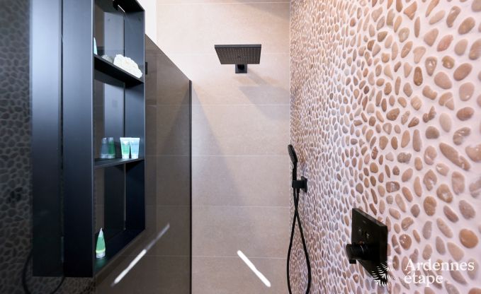 Romantisches Ferienhaus in Marchin fr 2 Personen mit privatem Wellnessbereich und herrlichem Ausblick