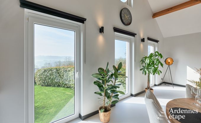 Romantisches Ferienhaus in Marchin fr 2 Personen mit privatem Wellnessbereich und herrlichem Ausblick