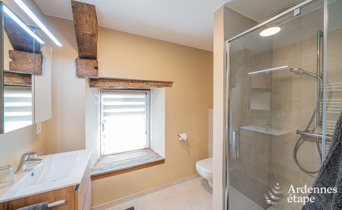 Rollstuhlgerechtes Ferienhaus in Martelange fr 9 Personen mit Privatgarten