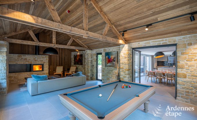 Luxurise Villa in Nassogne mit Jacuzzi, 6 Schlafzimmern und 6 Badezimmern