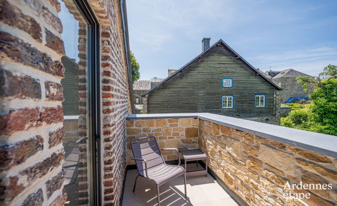 Luxurise Villa in Nassogne mit Jacuzzi, 6 Schlafzimmern und 6 Badezimmern