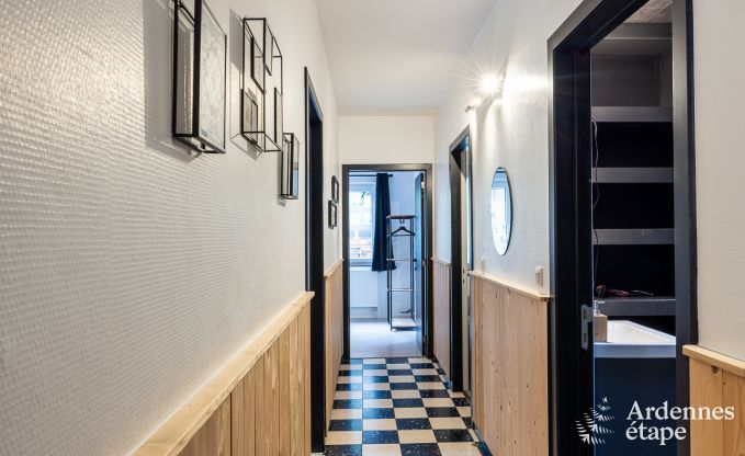 Luxusferienhaus mit Au�en-Wellness im Herzen des Maastals in Profondeville