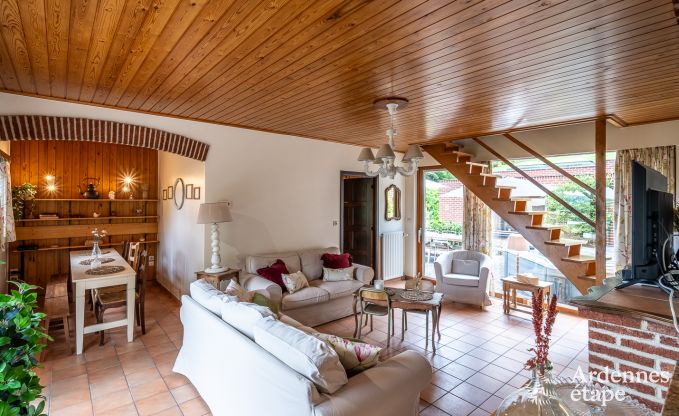 Ferienhaus f�r 6 mit Whirlpool, Sauna und Garten in Profondeville, Ardennen