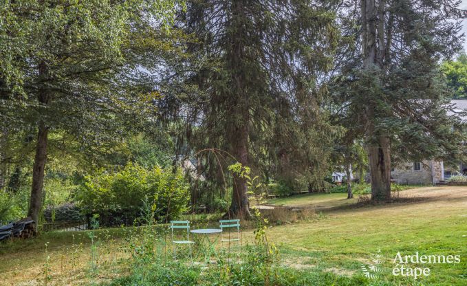 Ferienhaus in Redu, Ardennen, 7 Schlafzimmer, 6 Badezimmer, 15 Personen, nordisches Bad, Billard, privater Garten, Terrasse, Ladestation f�r Elektroautos