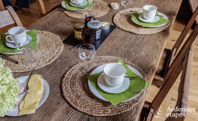 H�bsches Cottage in Redu f�r 4 Personen