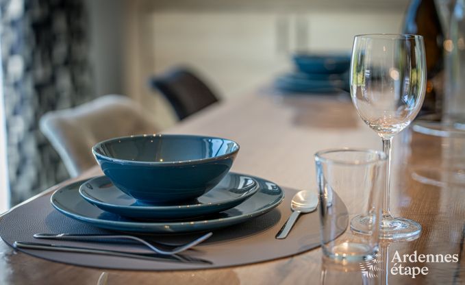 Gem�tliches Ferienhaus in Remouchamps: 8 Personen, Whirlpool, privater Garten, bei C�te de la Redoute