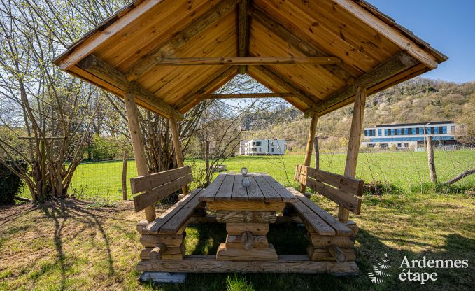 Gem�tliches Ferienhaus in Remouchamps: 8 Personen, Whirlpool, privater Garten, bei C�te de la Redoute