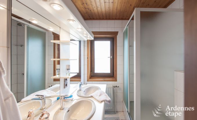 Hundefreundliches Ferienhaus f�r 10 Personen in Rendeux