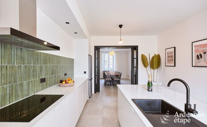 Sehr gepflegtes und charmantes Ferienhaus f�r 8 Personen in Tellin, nahe Rochefort