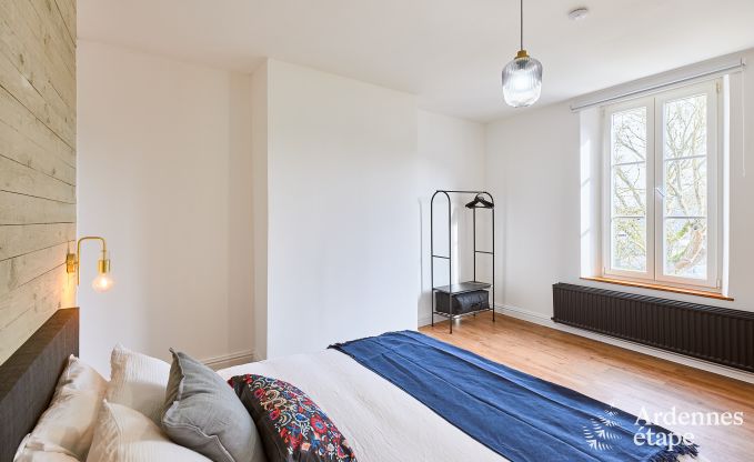 Sehr gepflegtes und charmantes Ferienhaus f�r 8 Personen in Tellin, nahe Rochefort