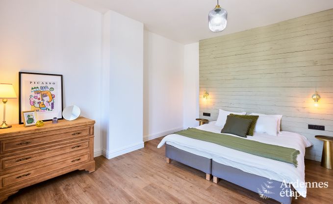 Sehr gepflegtes und charmantes Ferienhaus f�r 8 Personen in Tellin, nahe Rochefort